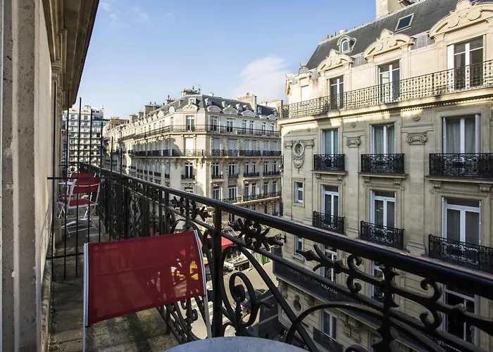 Vestay George V Paris